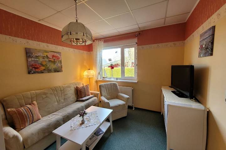 Ferienwohnung für 3 Personen, mit Garten - 1