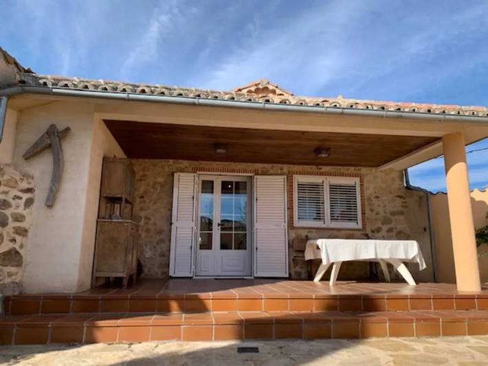 Ferienhaus für 8 Personen, mit Terrasse und Garten in Spanien - 3
