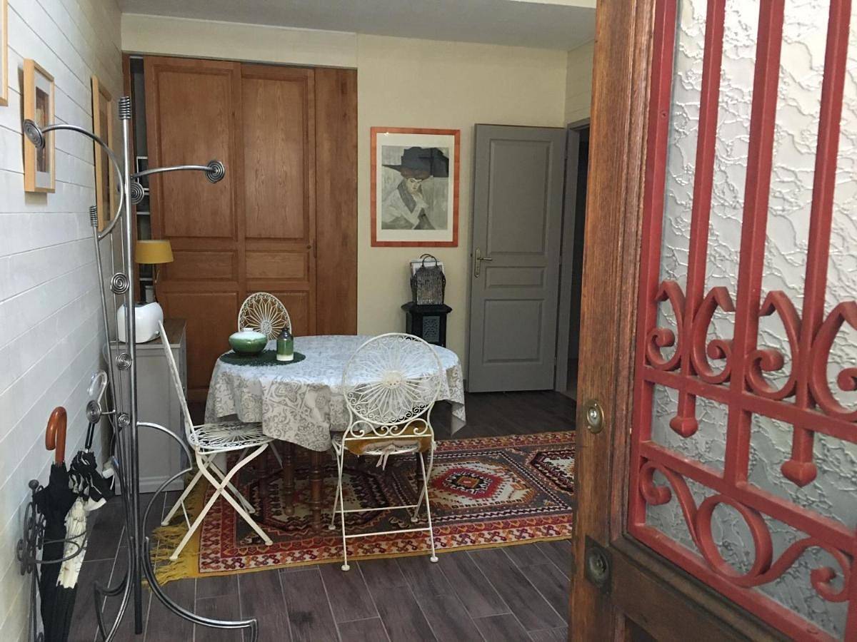 Les Ateliers d'Art Modiste et formier in Roanne, Région de Roanne