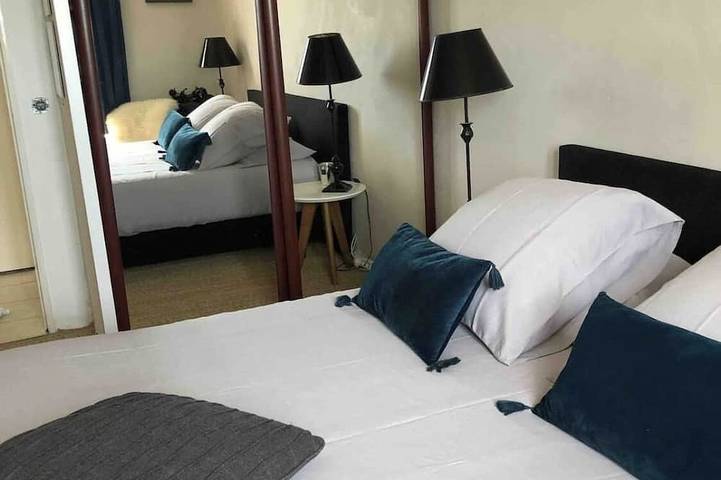 Gîte pour 4 personnes, avec terrasse et jardin à Port-de-Bouc - 3