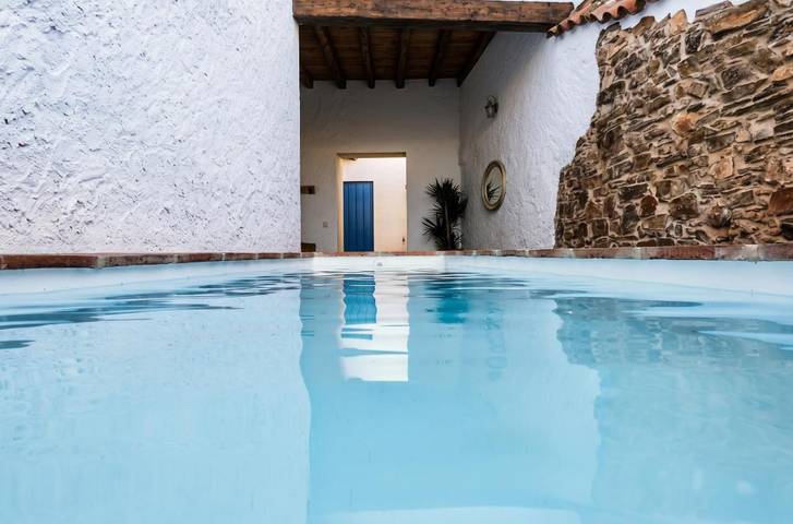 Casa rural para 8 personas, con Piscina en Santa Elena