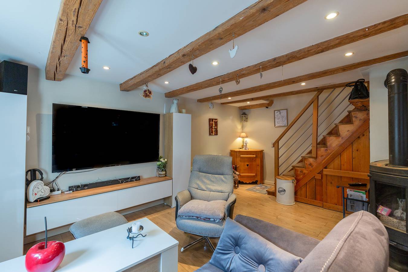 Maison de vacances "Maison Village Proche Lac d'Annecy" avec terrasse privée et Wi-Fi in Faverges, Parc naturel régional du Massif des Bauges