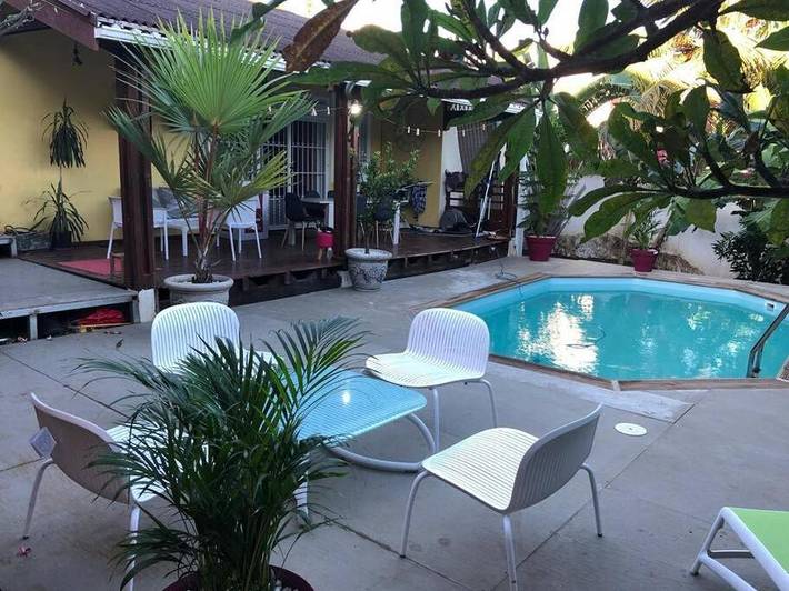 Location de vacances pour 6 personnes, avec piscine et jardin à Koungou