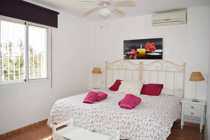 Casa rural para 4 personas, con terraza y jardín en Torrox - 4