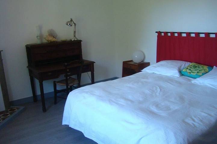 Location de vacances pour 7 personnes, avec jardin et jacuzzi, animaux acceptés à Mauzac-et-Grand-Castang - 2