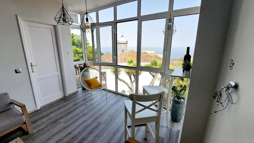 Apartamento de vacaciones para 5 personas, con balcón y vistas - 1