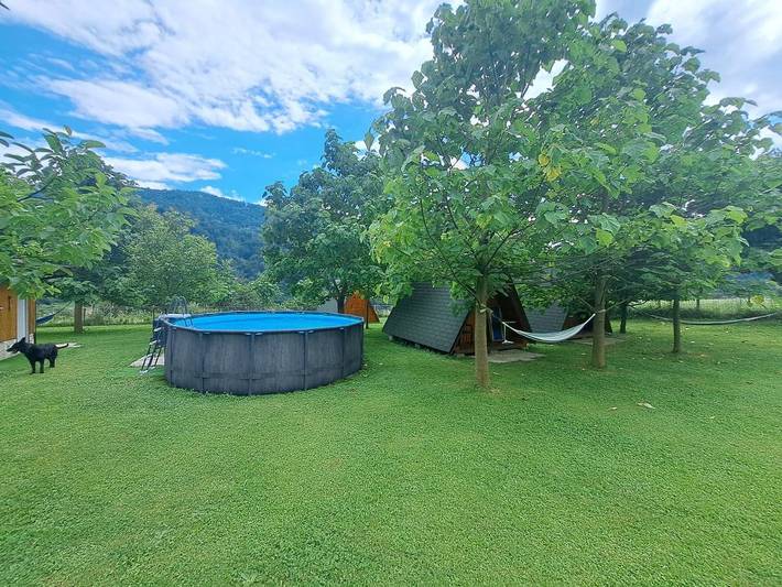 Gîte pour 2 personnes, avec jardin ainsi que piscine et vue, animaux acceptés à Tolmin - 2