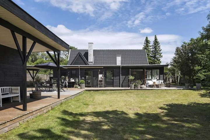 Ferienhaus für 8 Personen, mit Terrasse und Garten sowie Sauna in Tisvilde - 4