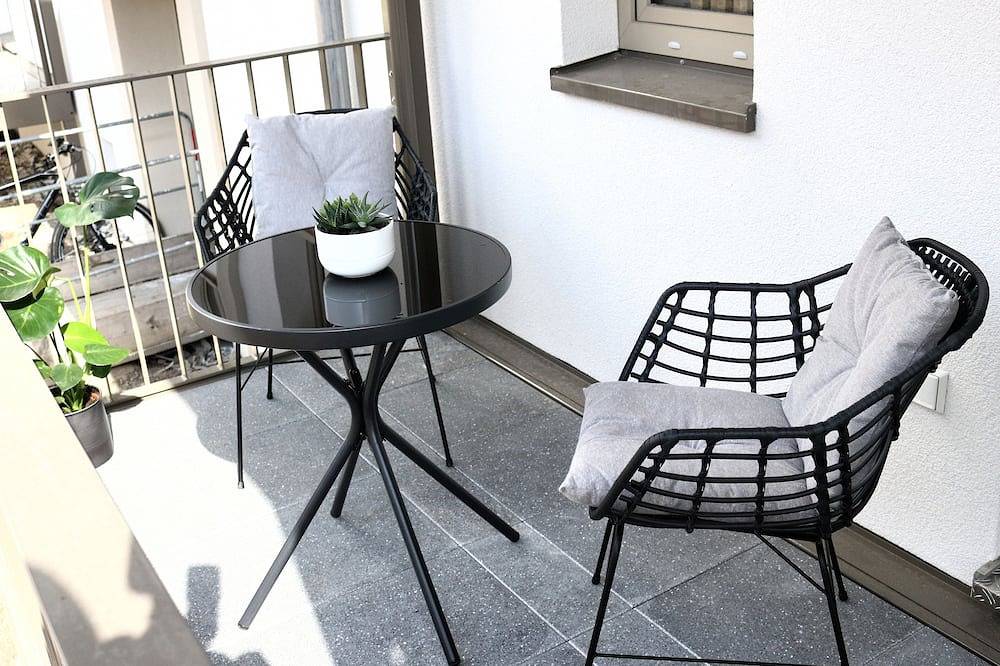 Entire apartment, Lightplace • Design - Boxspring - Balcony - 2 Smart Tv -City center - in Braunschweig (Germany), Brunswick Region