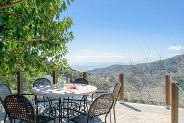 Villa for 16 People in Cómpeta, Costa del Sol, Photo 2