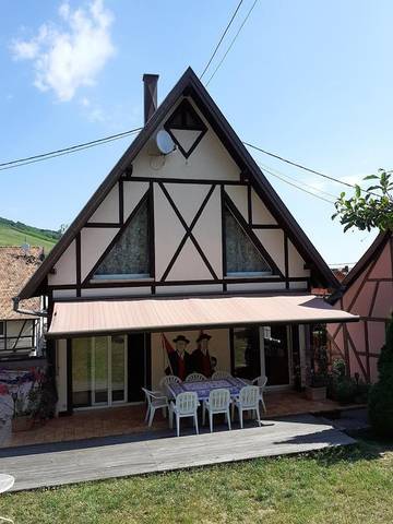 Location de vacances pour 6 personnes, avec jardin et vue à Orschwiller