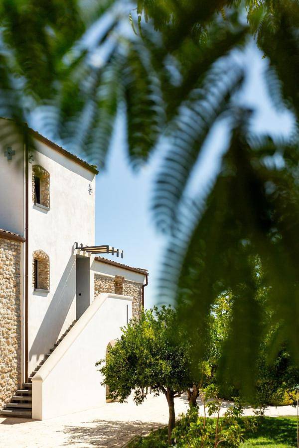 Maison d’hôte pour 2 personnes, avec Jacuzzi et Terrasse ainsi que Jardin et Piscine à Racalmuto