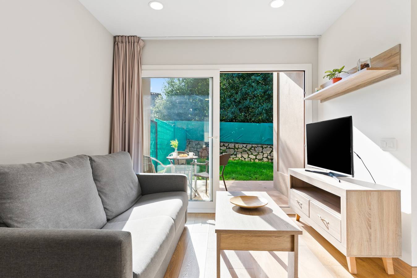 Apartamento entero, Apartamento '2 Jardin 1 - Toró' con vistas a la montaña y jardín privado in Llanes, Costa Verde