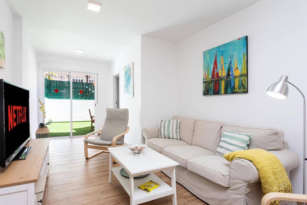 Entire apartment, Home2Book Family Apartment with Pool Las Américas in Playa de las Américas, Arona