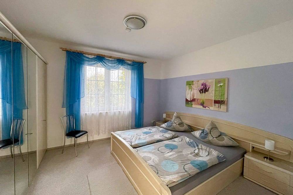 Ganze Wohnung, Ferienwohnung Kranichkieker - Ferienwohnung in Hohendorf (Groß Mohrdorf), Groß Mohrdorf