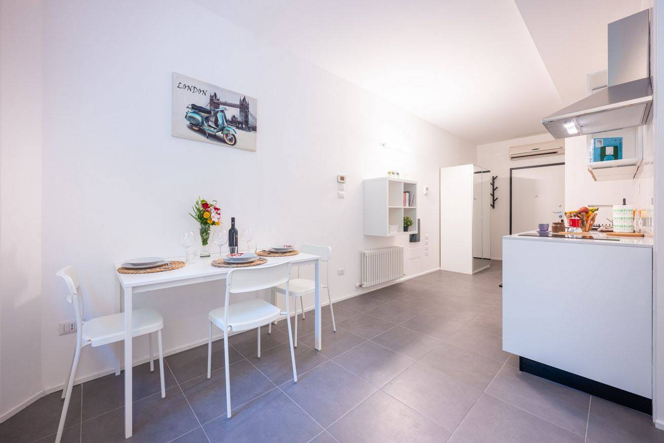 Ganze Wohnung, Guesthost - Bright Studio Apartment near Hospital in Parma, Parma Provinz