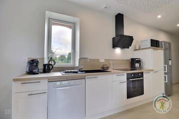 Gîte pour 12 Personnes dans Hédé-Bazouges, Région de Rennes, Photo 3