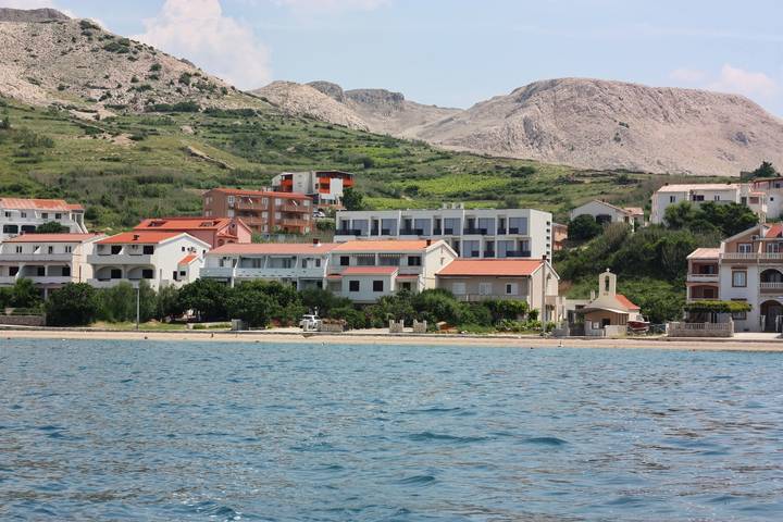 Appartement entier, Garçonniere prés de la plage Metajna, Pag As-6486-b in Metajna, Pag