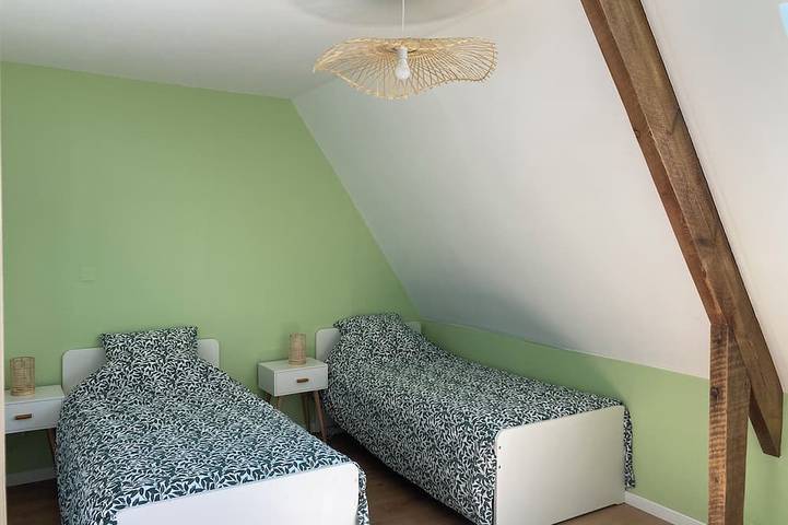 Location de vacances pour 4 personnes, avec jardin à Poullan-sur-Mer - 3