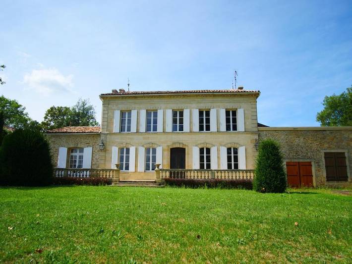 Villa pour 6 personnes, avec vue ainsi que piscine et jardin