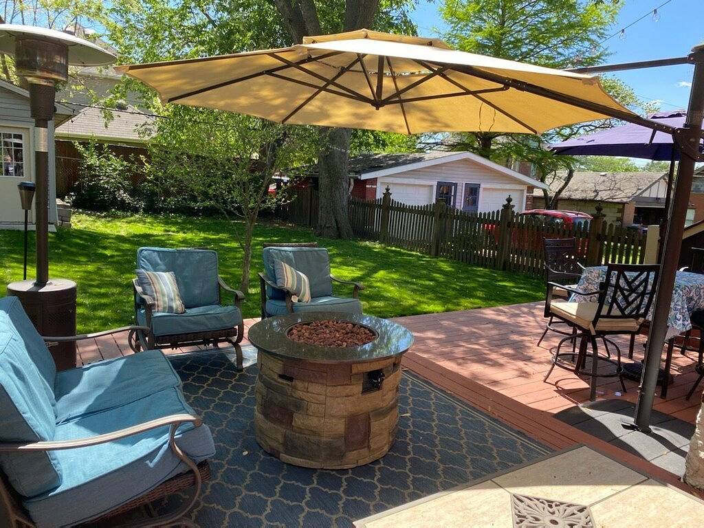 Spacious 3 bedroom and 2.5 bathroom home located in historic Shaw Neighborhood. in St. Louis, Missouri