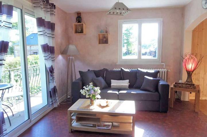 Location de vacances pour 5 personnes, avec jardin et terrasse dans Cailleville