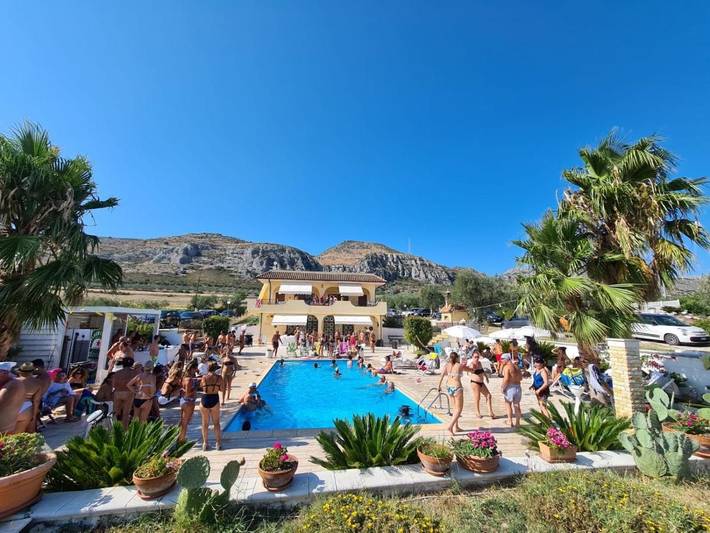 Gîte pour 5 personnes, avec vue et sauna ainsi que piscine et jardin à Manfredonia - 3