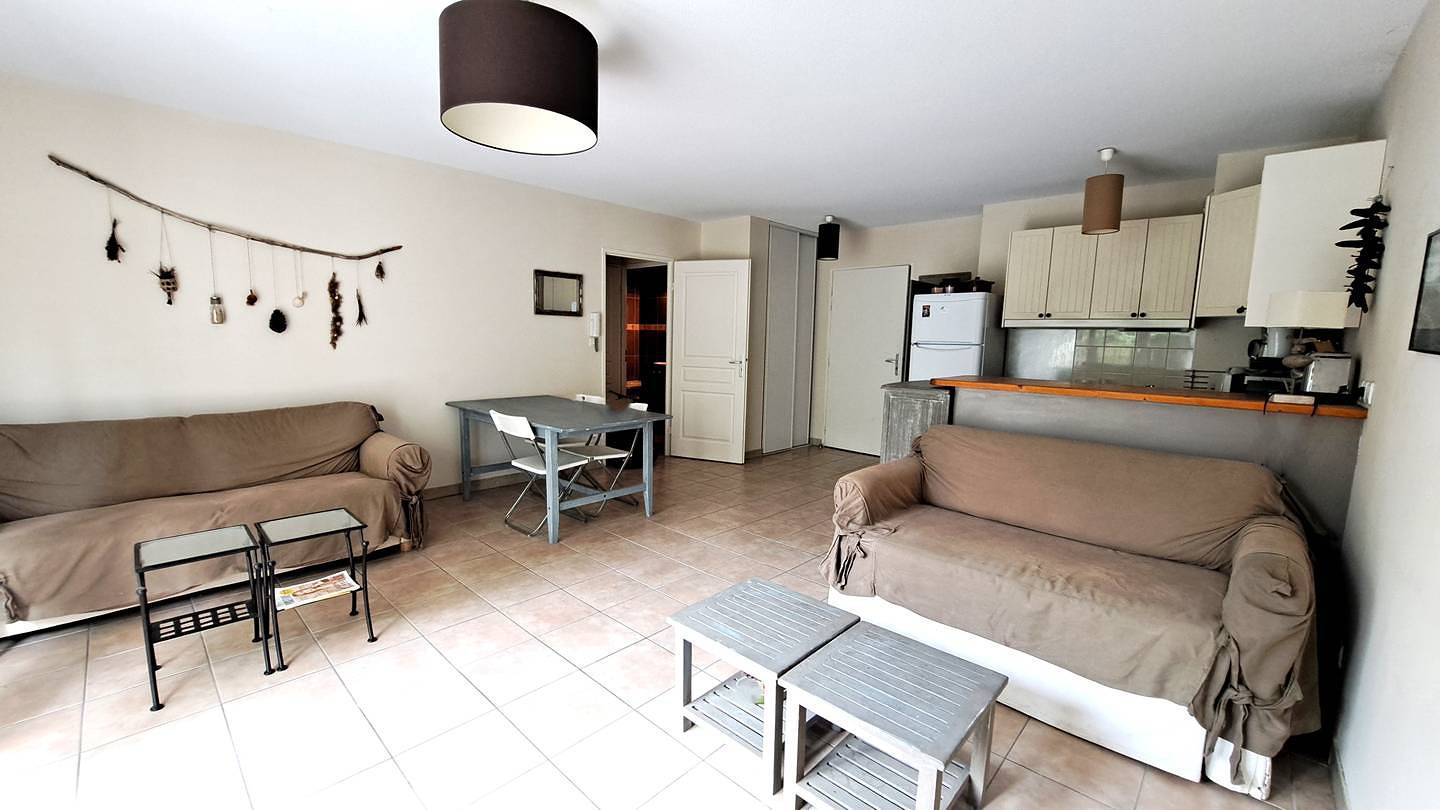 Apartamento vacacional entero, Piso de 4 camas a 7 minutos del mar in Lit-et-Mixe, Côte d’Argent