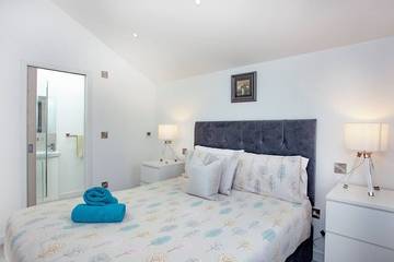 Cottage for 6 People in Teignmouth, Devon, Photo 2