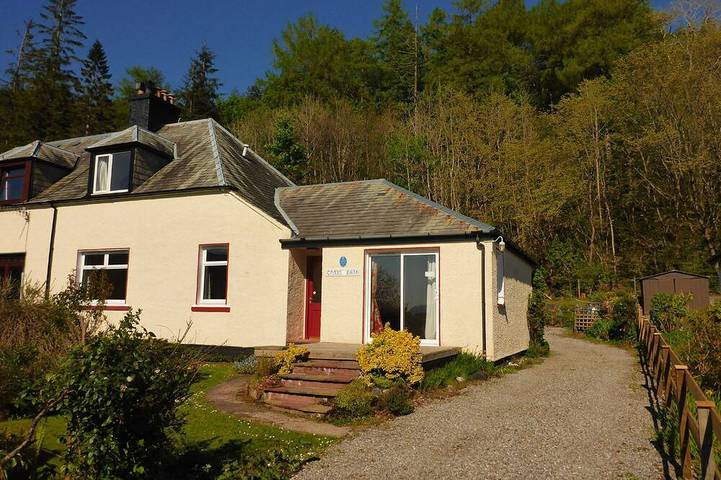 Log cabin for 7 people in Glencoe
