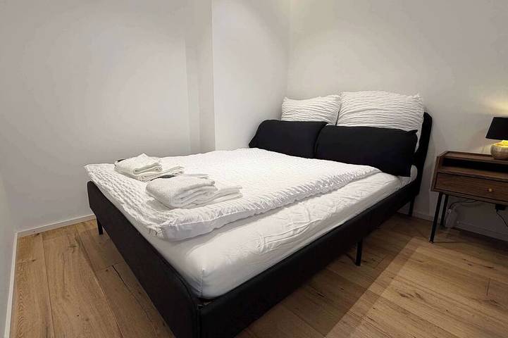 Ferienwohnung für 10 Personen, mit Balkon und Whirlpool in Weil am Rhein - 3