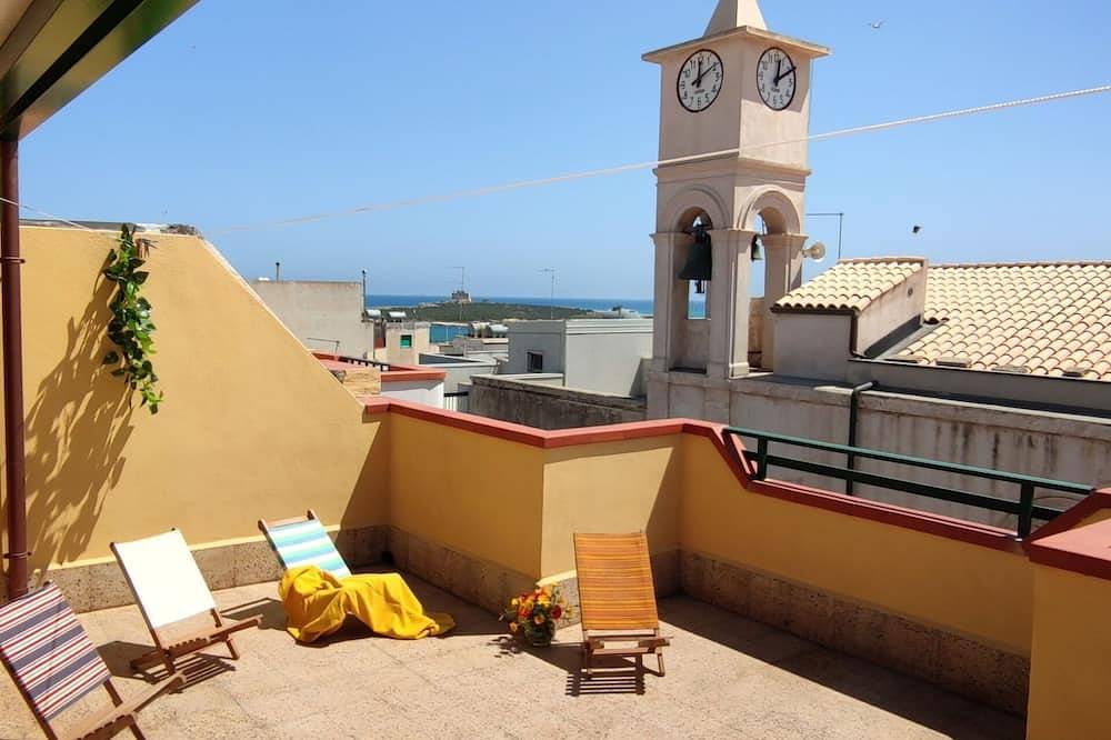 Estupenda casa de vacaciones privada para 8 personas con Wifi, A/C, Tv, terraza y aparcamiento in Capo Passero, Portopalo di Capo Passero