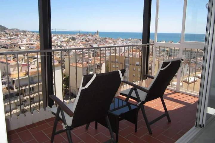 Ferienwohnung für 6 Personen, mit Garten und Pool in Sitges