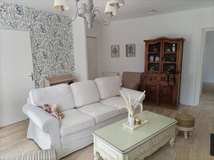 Location de vacances pour 6 personnes, avec jardin à La Coquille - 2