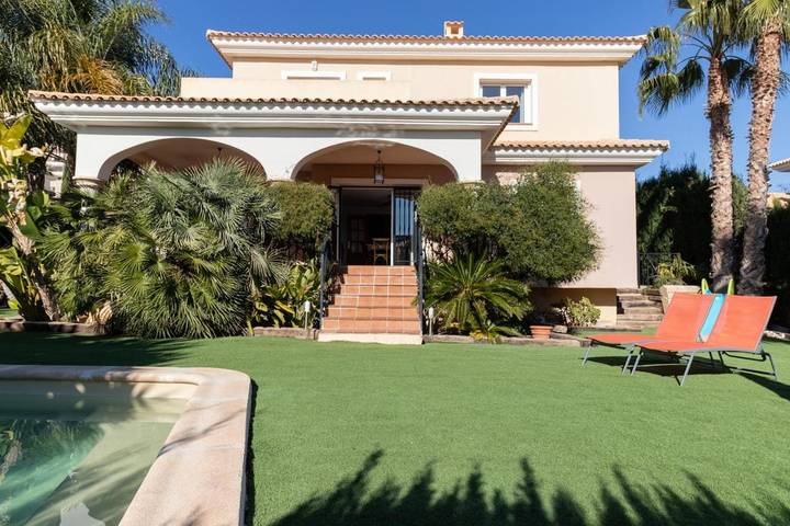 Casa rural para 8 personas, con piscina además de vistas y jardín en Muchamiel - 3