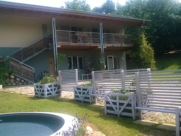 Agriturismo per 4 persone, con piscina e giardino a Gavardo