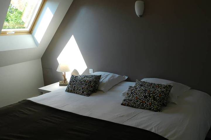 Gîte 6 personnes avec piscine intérieure chauffée - Gîtes de France 5 épis in Quelneuc, Région de Vannes