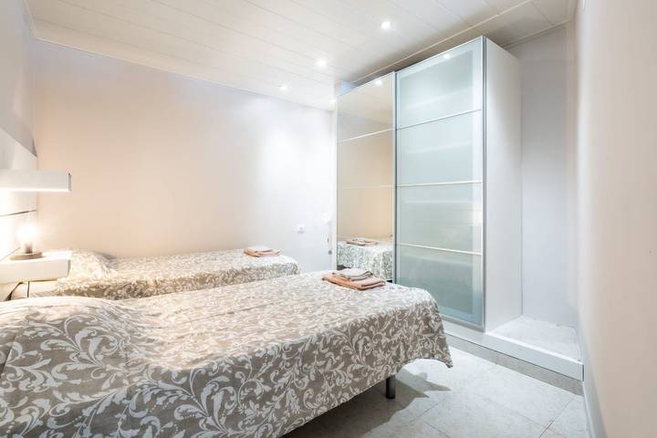 Ferienwohnung für 6 Personen in Arona - 4