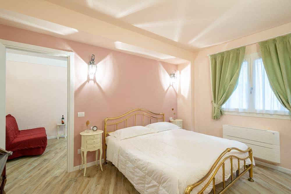 Appartamento intero, La Residenza dei Piaceri Perduti- Rosa in Lastra a Signa, Provincia di Prato