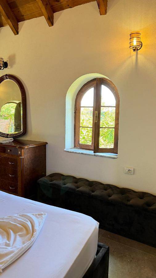 Windmill Shkodra Gesthouse Camping & Grill in Gmina Rrethinat, Szkodra