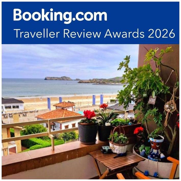 Gîte pour 6 personnes, avec vue sur le lac ainsi que vue et balcon à Suances