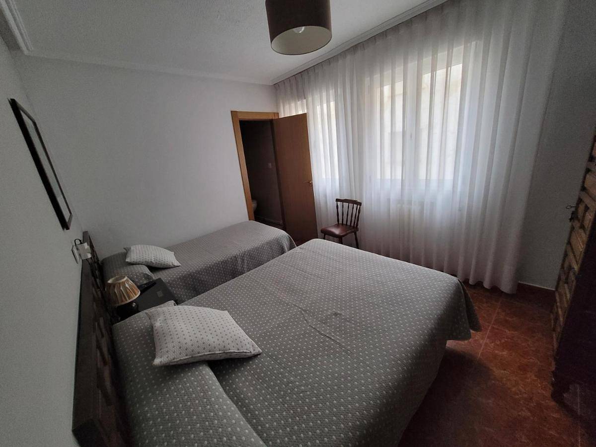 Standard Double Room with Shared Bathroom in Distrito Centro (Gijón), Gijón