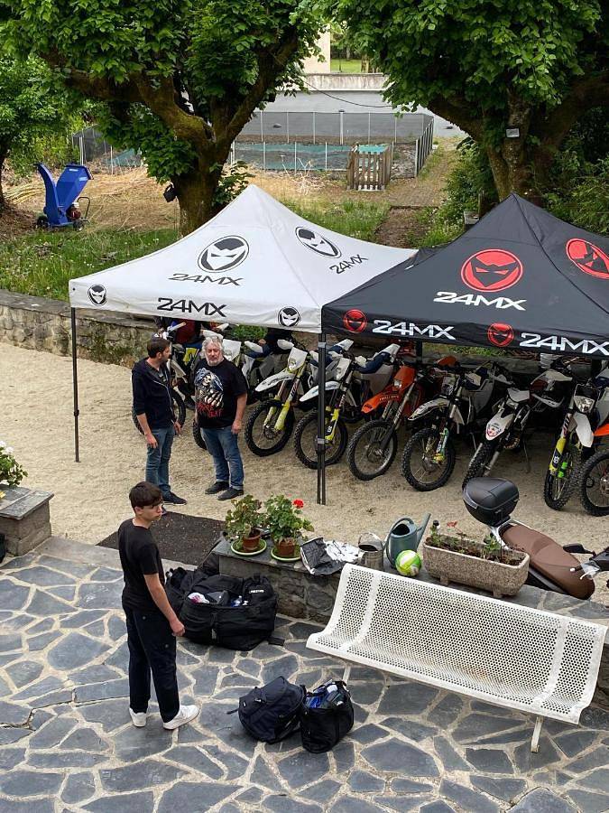 Maison d’hôte pour 5 personnes, avec vue et terrasse, animaux acceptés à Vic-sur-Cère - 3