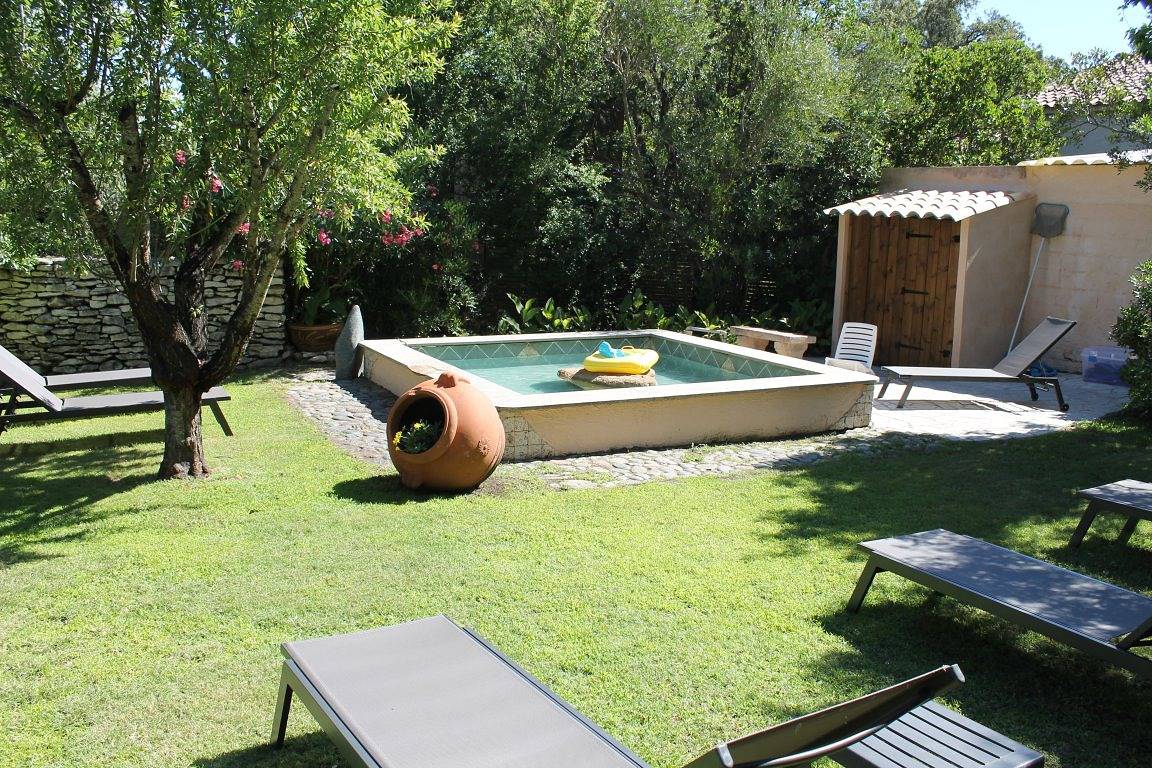 Mini-villa deux chambres, deux salles d'eau, jardin in Porto-Vecchio, Arrondissement de Sartène