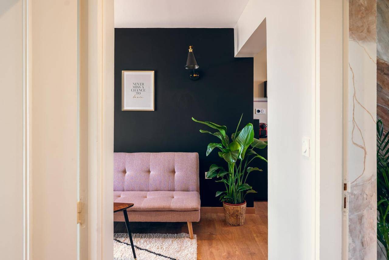 Appartement entier, L'élegant, climatisé et rénové - Appart'hôtel Chez Mv in La Ferté-Gaucher, Seine-et-Marne