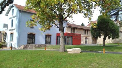 Cottage pour 2 personnes, avec terrasse et jardin, animaux acceptés dans Chauffailles