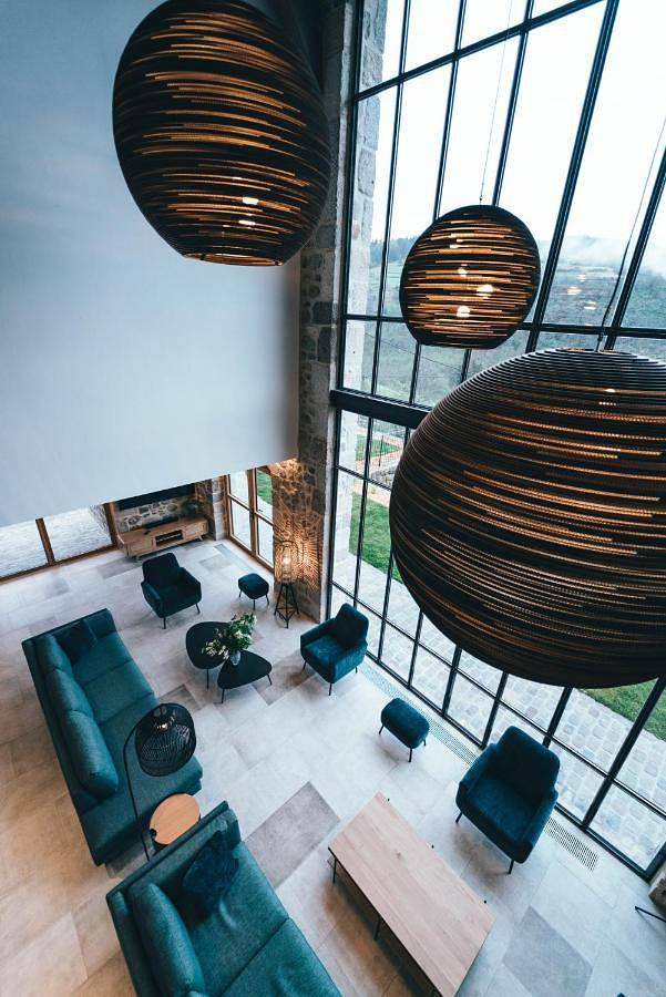 Location de vacances pour 16 personnes, avec piscine et sauna ainsi que jardin et jacuzzi à Labatie-d'Andaure - 4