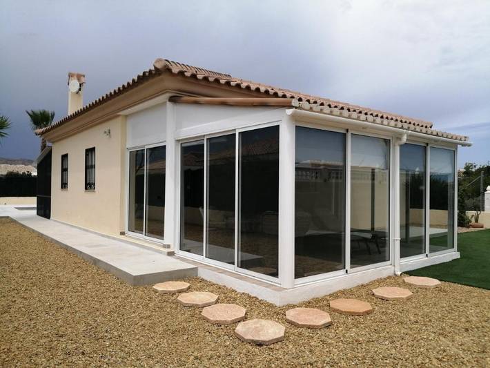 Casa rural para 4 personas, con terraza además de jardín y piscina en Arboleas - 2