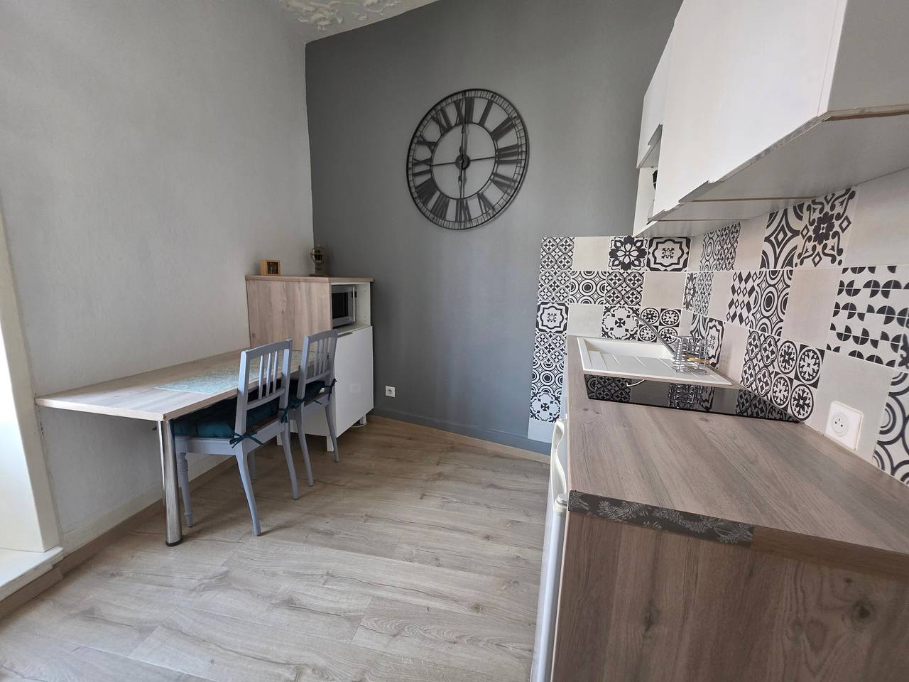Apartamento entero, Acogedor estudio en el centro de Luxeuil - 1 pers. in Luxeuil-les-Bains, Alto Saona