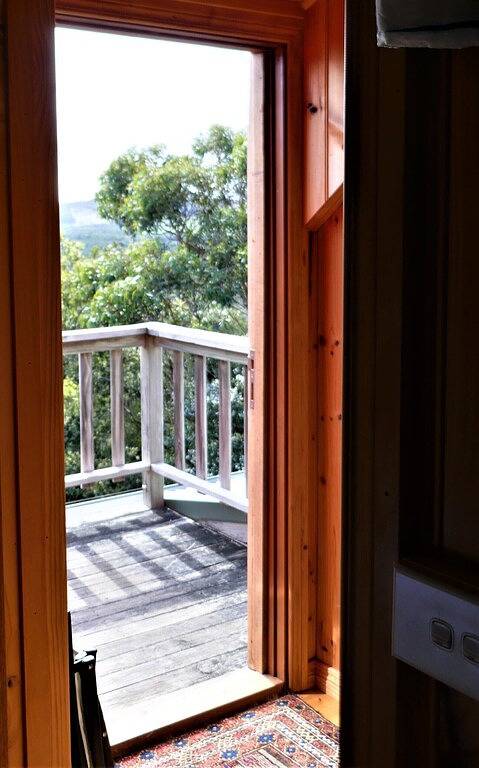 Albies Cottage: Hübsches, abgelegenes Holzhaus in einem Buschblock am Meer in Tasmanien